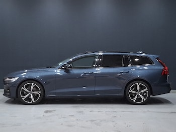 Used Volvo V60 2025 for sale - 77702527: Photo