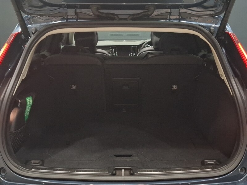 Used Volvo V60 2025 for sale - 77702527: Photo 8