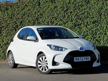 Used Toyota Yaris 2023 for sale - 78699859: Photo