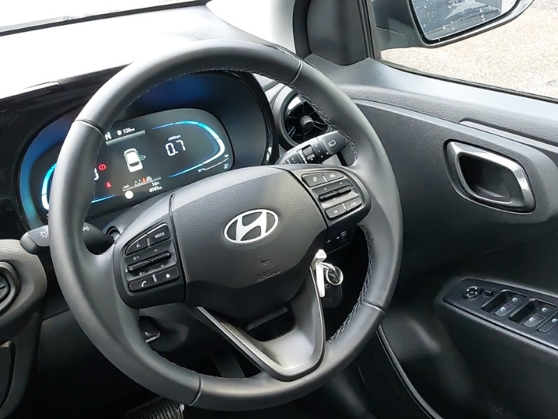 Used Hyundai i10 2024 for sale - 76129524: Photo 11