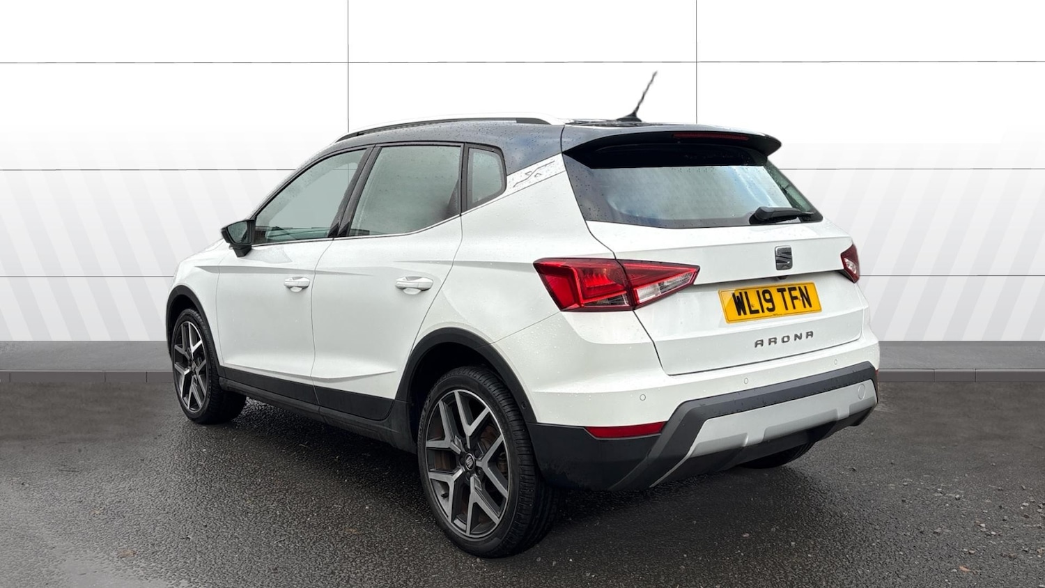 Used SEAT Arona 2019 for sale - 76859035: Photo 2