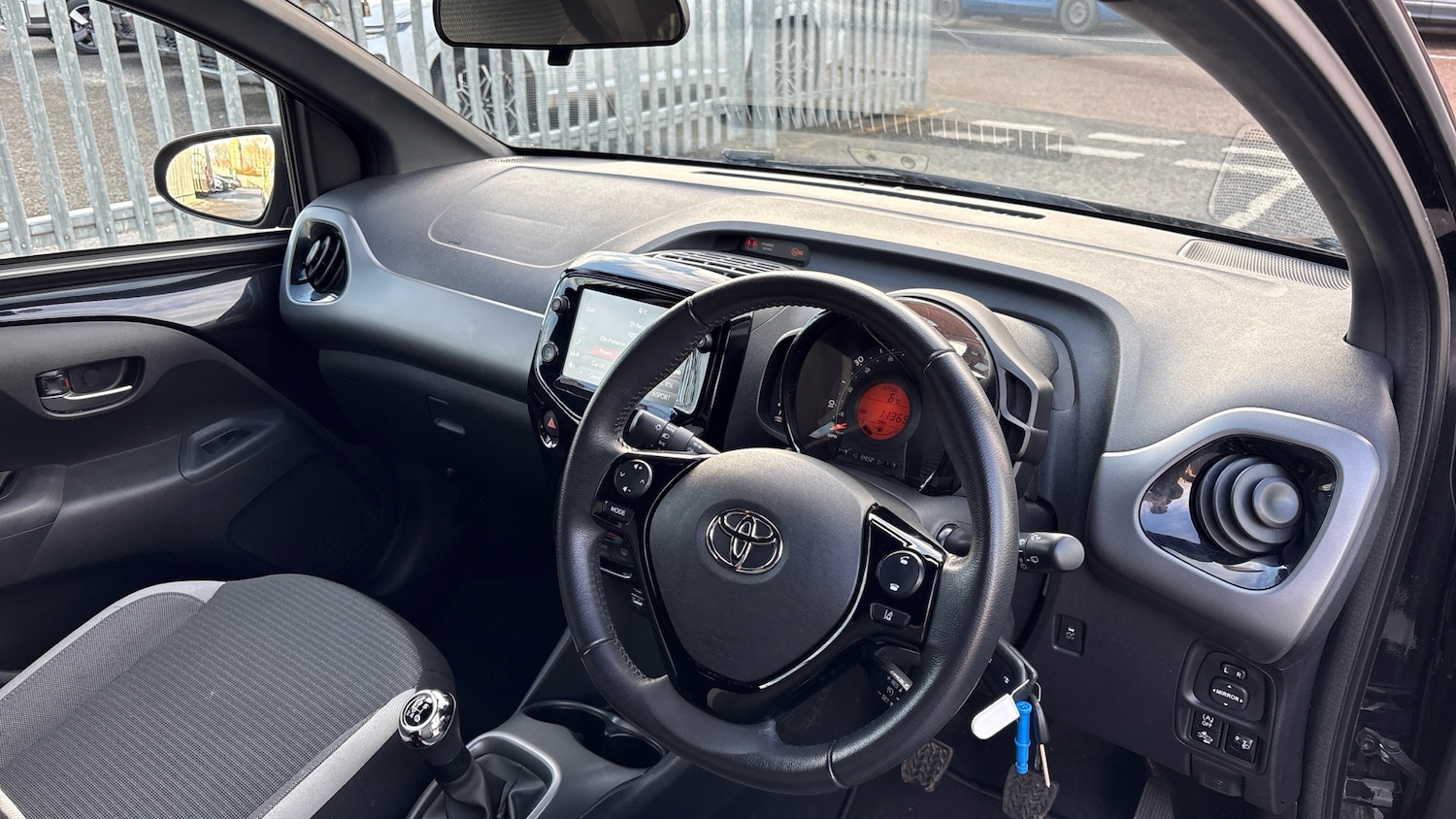 Used Toyota AYGO 2021 for sale - 77026051: Photo 11