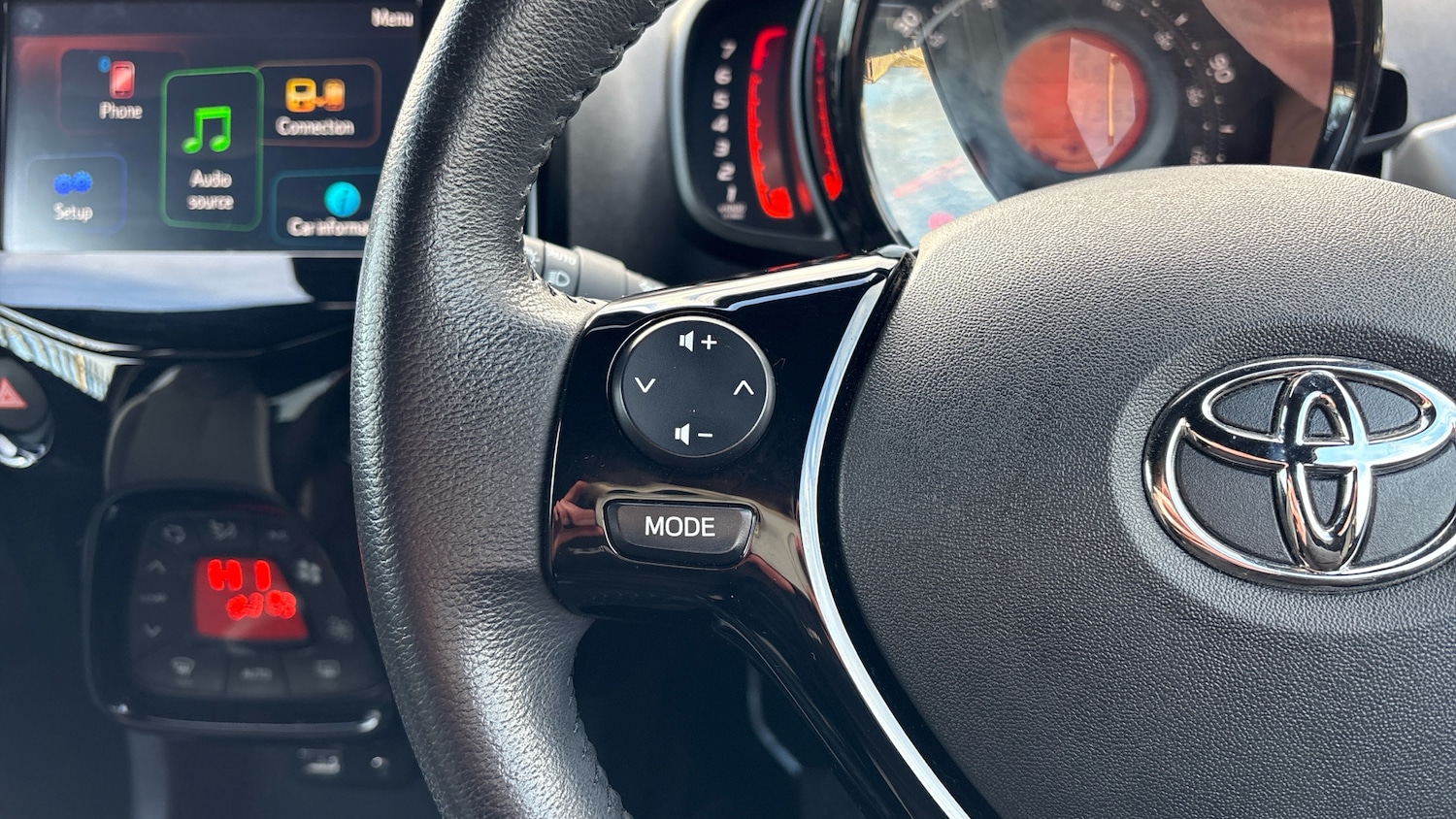 Used Toyota AYGO 2021 for sale - 77026051: Photo 35