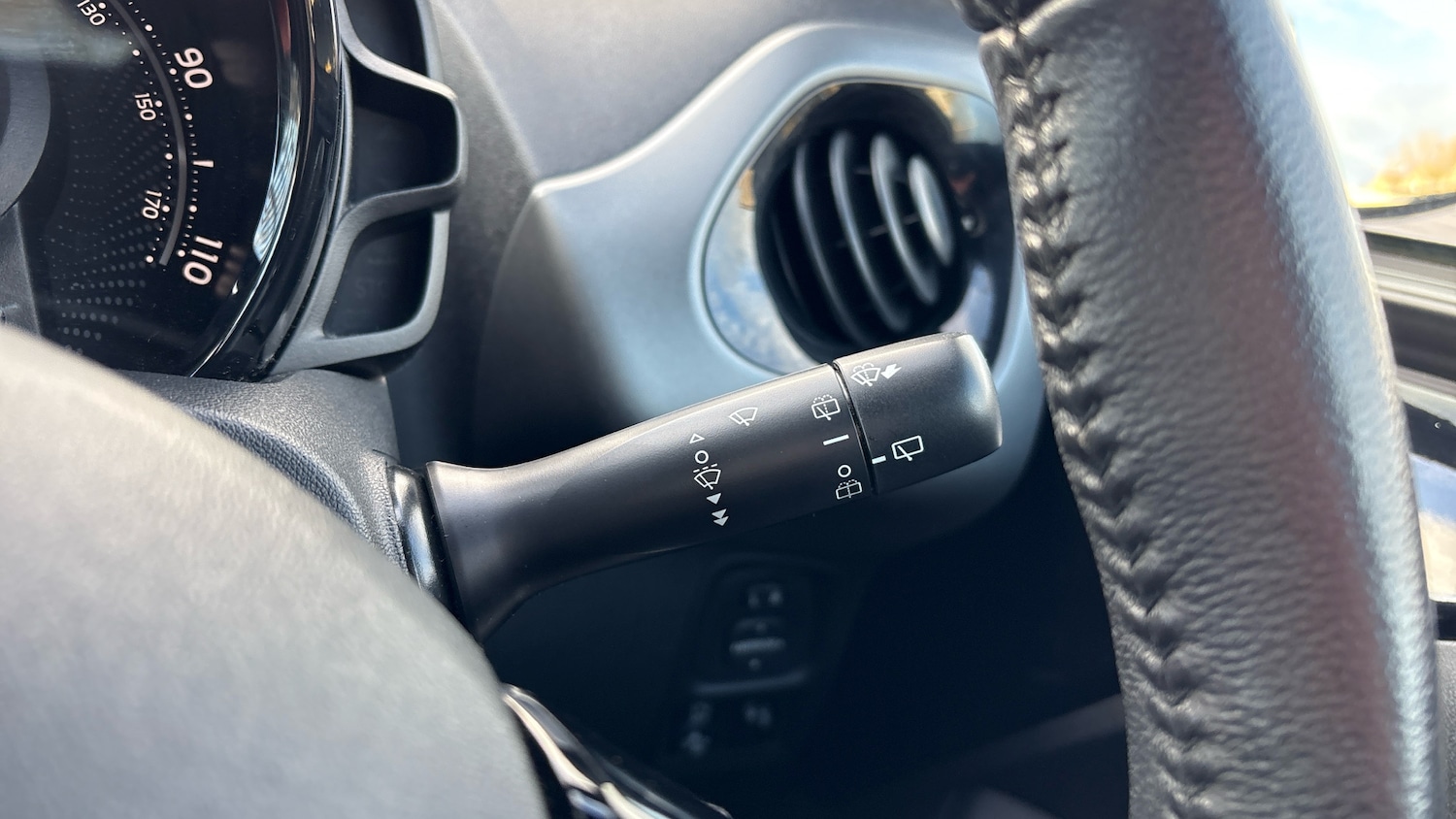 Used Toyota AYGO 2021 for sale - 77026051: Photo 37