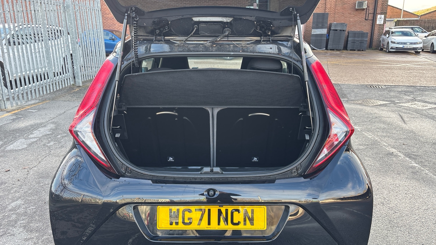 Used Toyota AYGO 2021 for sale - 77026051: Photo 4