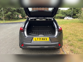 Used Lexus UX 2021 for sale - 78716580: Photo