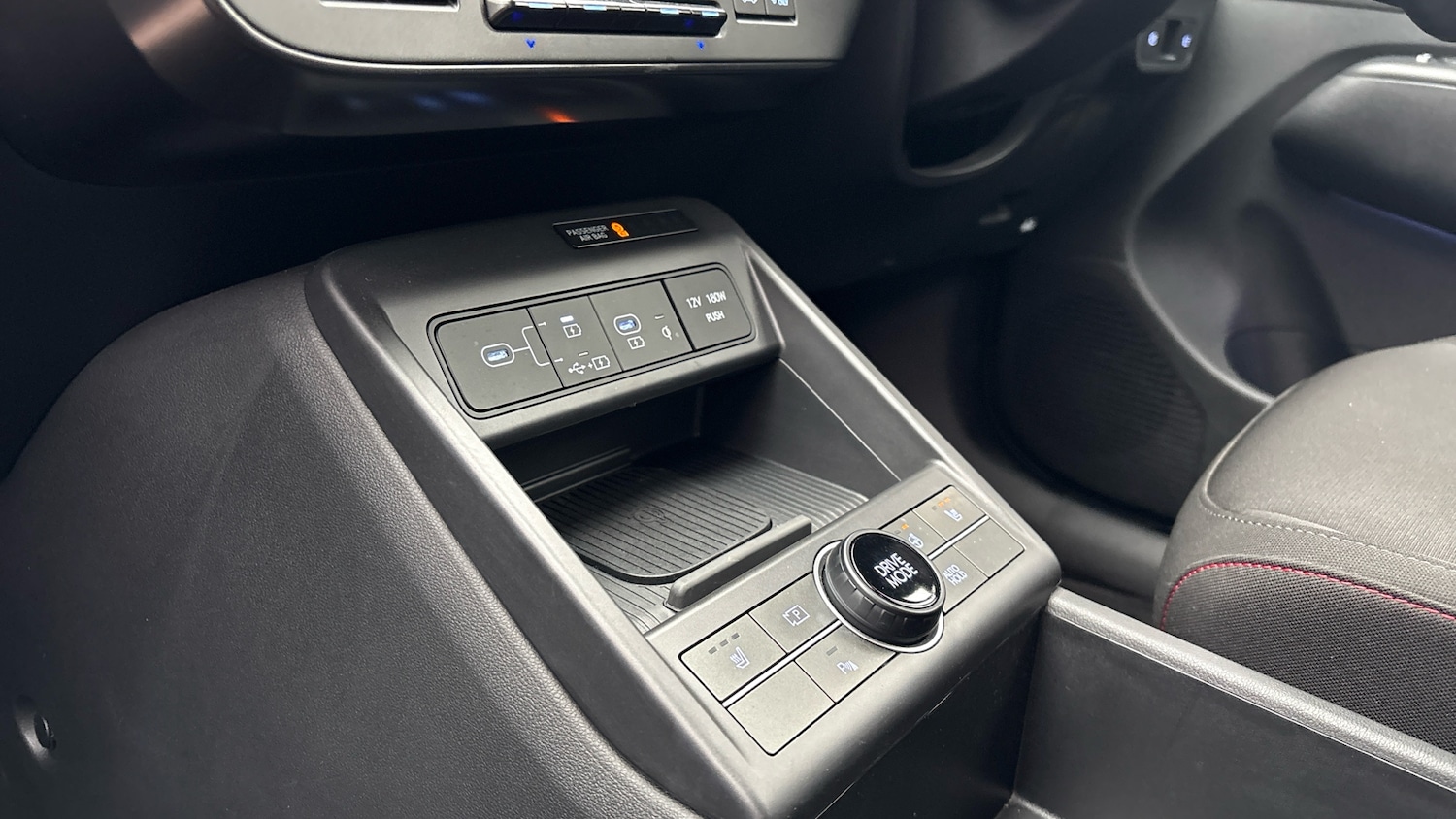 Used Hyundai KONA 2024 for sale - 77661947: Photo 13