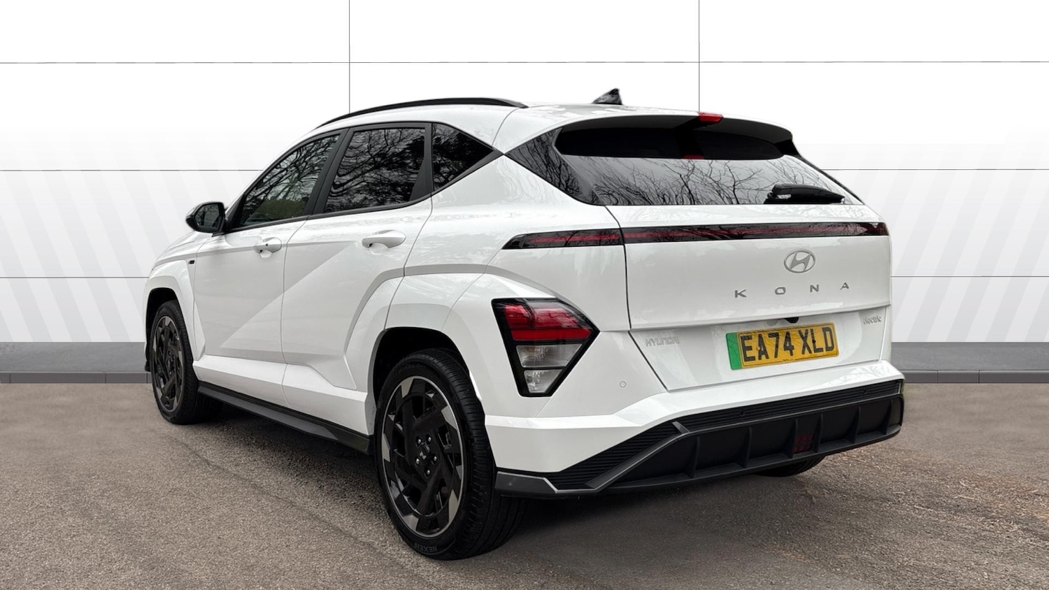 Used Hyundai KONA 2024 for sale - 77661947: Photo 2