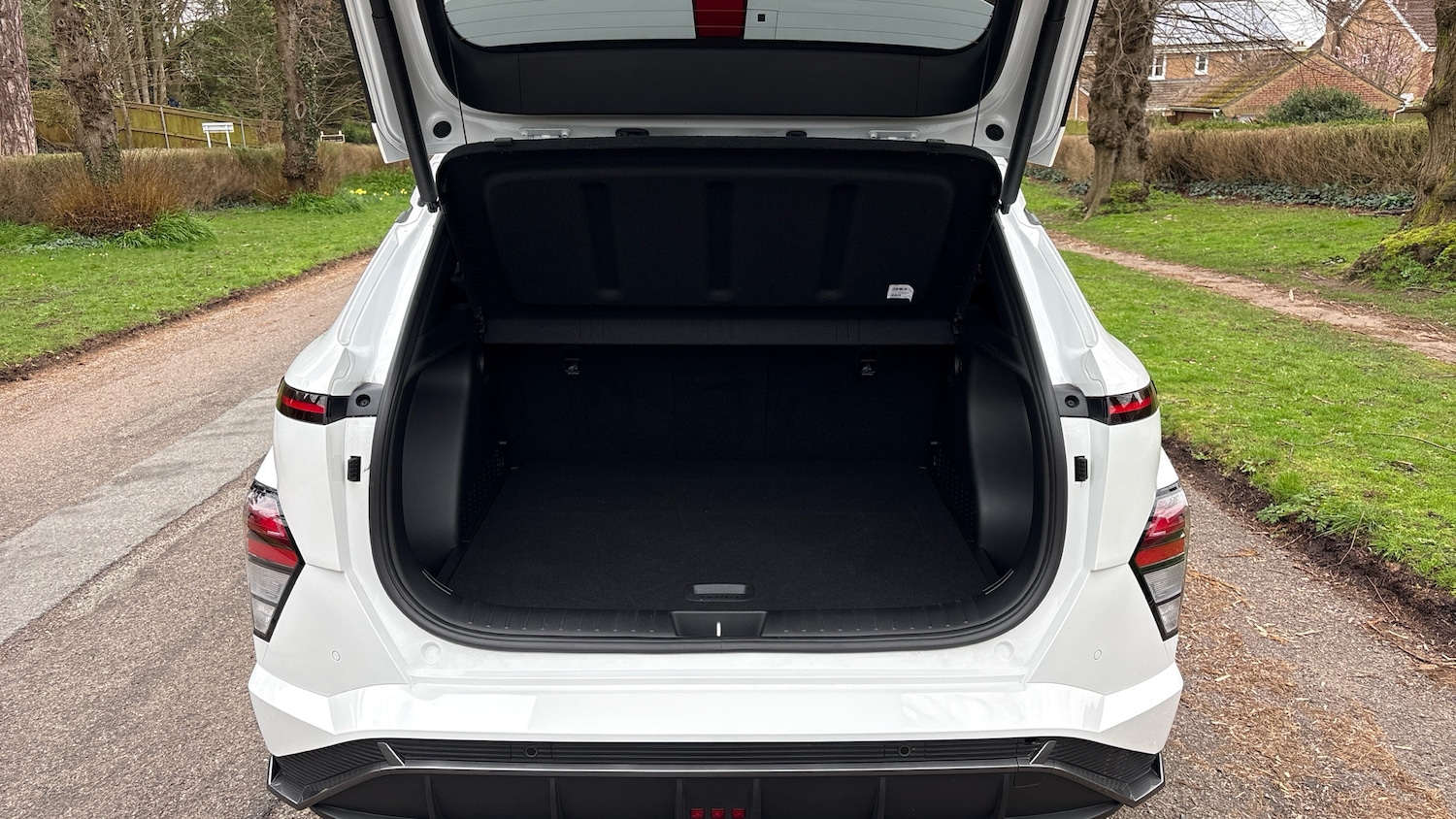 Used Hyundai KONA 2024 for sale - 77661947: Photo 4