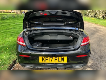 Used Mercedes-Benz C Class 2017 for sale - 78092527: Photo