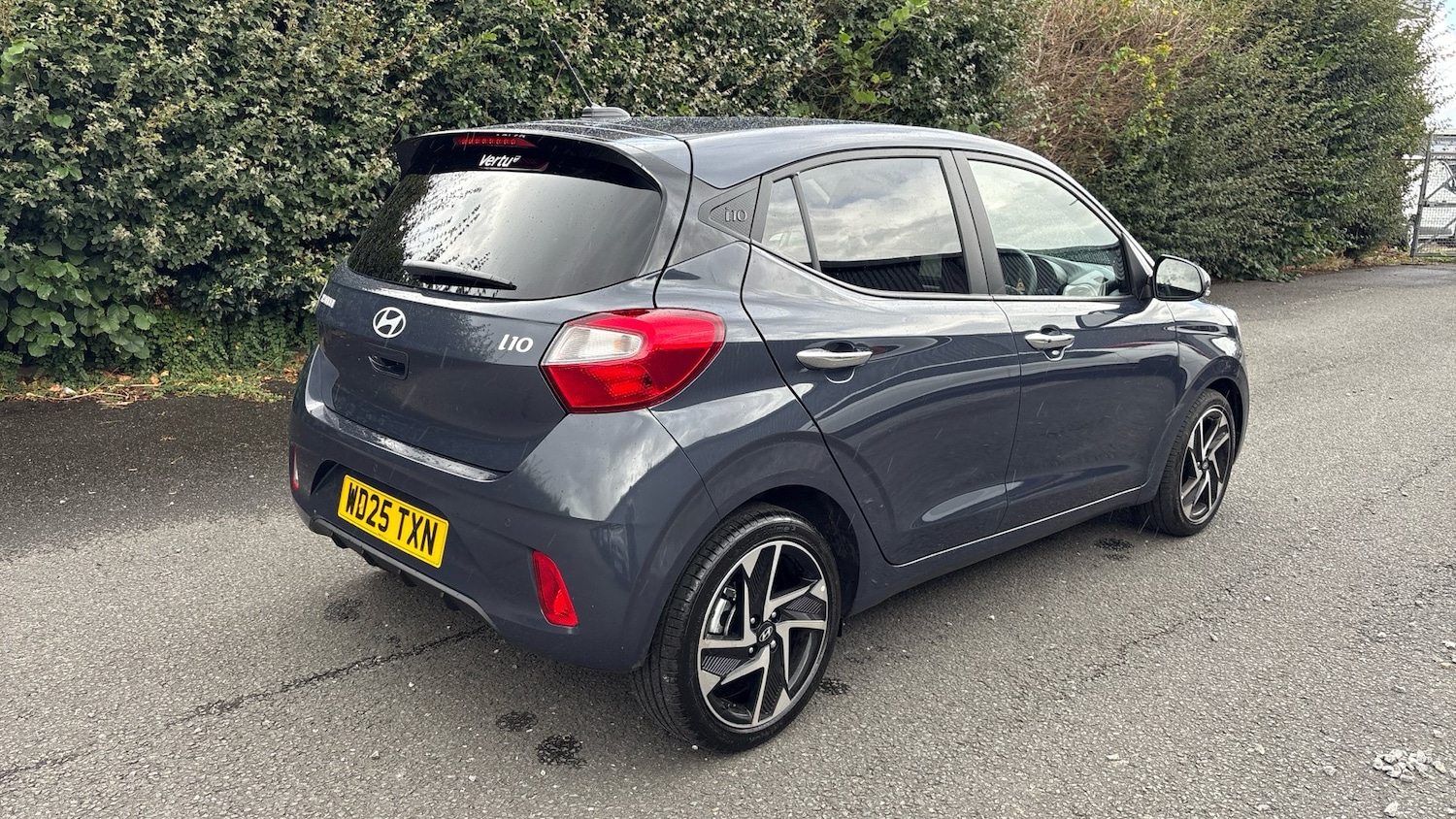 Vehicle 28