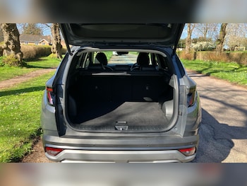 Used Hyundai TUCSON 2025 for sale - 77990501: Photo