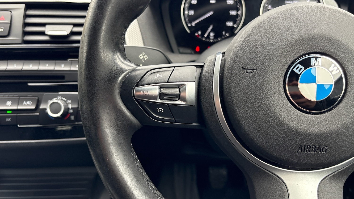 Used BMW 1 Series 2019 for sale - 76504336: Photo 41