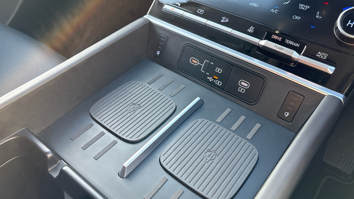 Used Hyundai Santa Fe 2025 for sale - 77357164: Photo 40