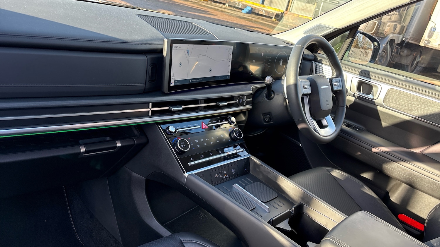 Used Hyundai Santa Fe 2025 for sale - 77357164: Photo 9