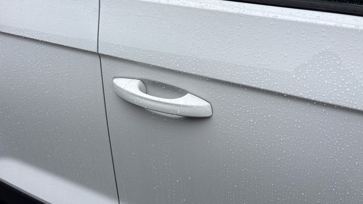 Used Volkswagen T-Roc 2023 for sale - 76784835: Photo 25