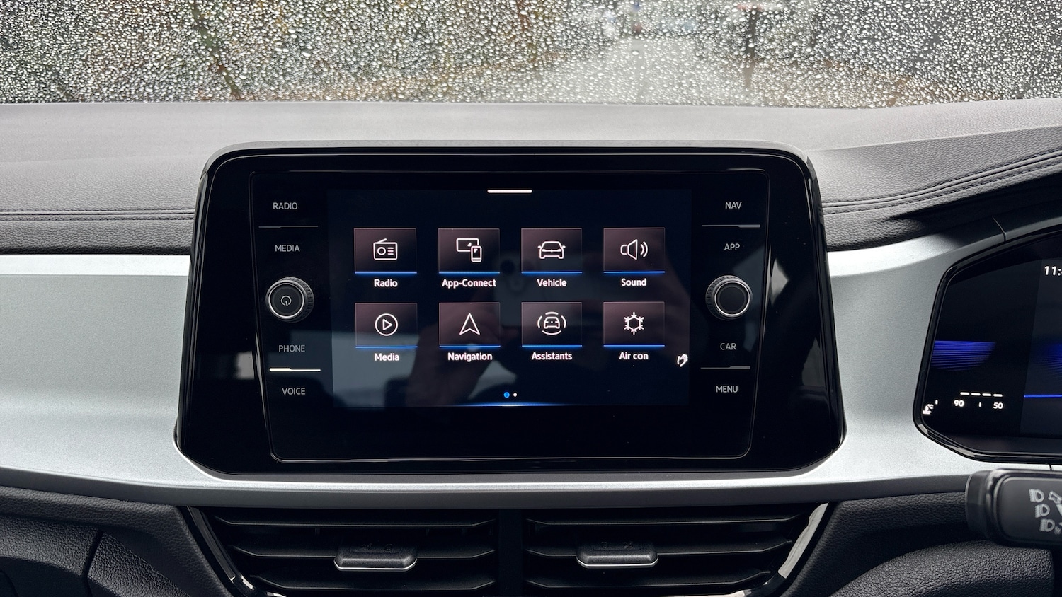 Used Volkswagen T-Roc 2023 for sale - 76784835: Photo 37