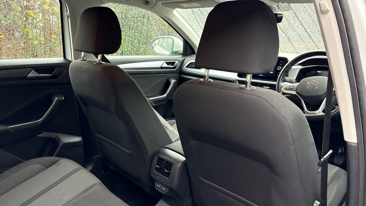 Used Volkswagen T-Roc 2023 for sale - 76784835: Photo 49