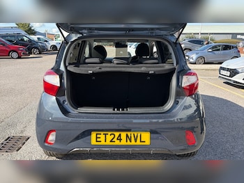 Used Hyundai i10 2024 for sale - 76067442: Photo 4
