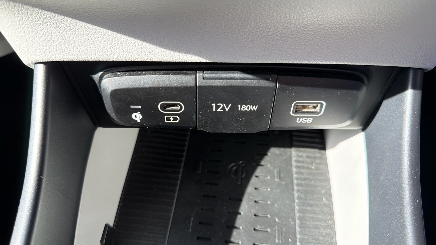 Used Hyundai BAYON 2024 for sale - 76077059: Photo 45