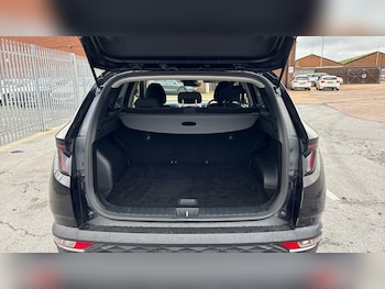 Used Hyundai TUCSON 2021 for sale - 76922362: Photo