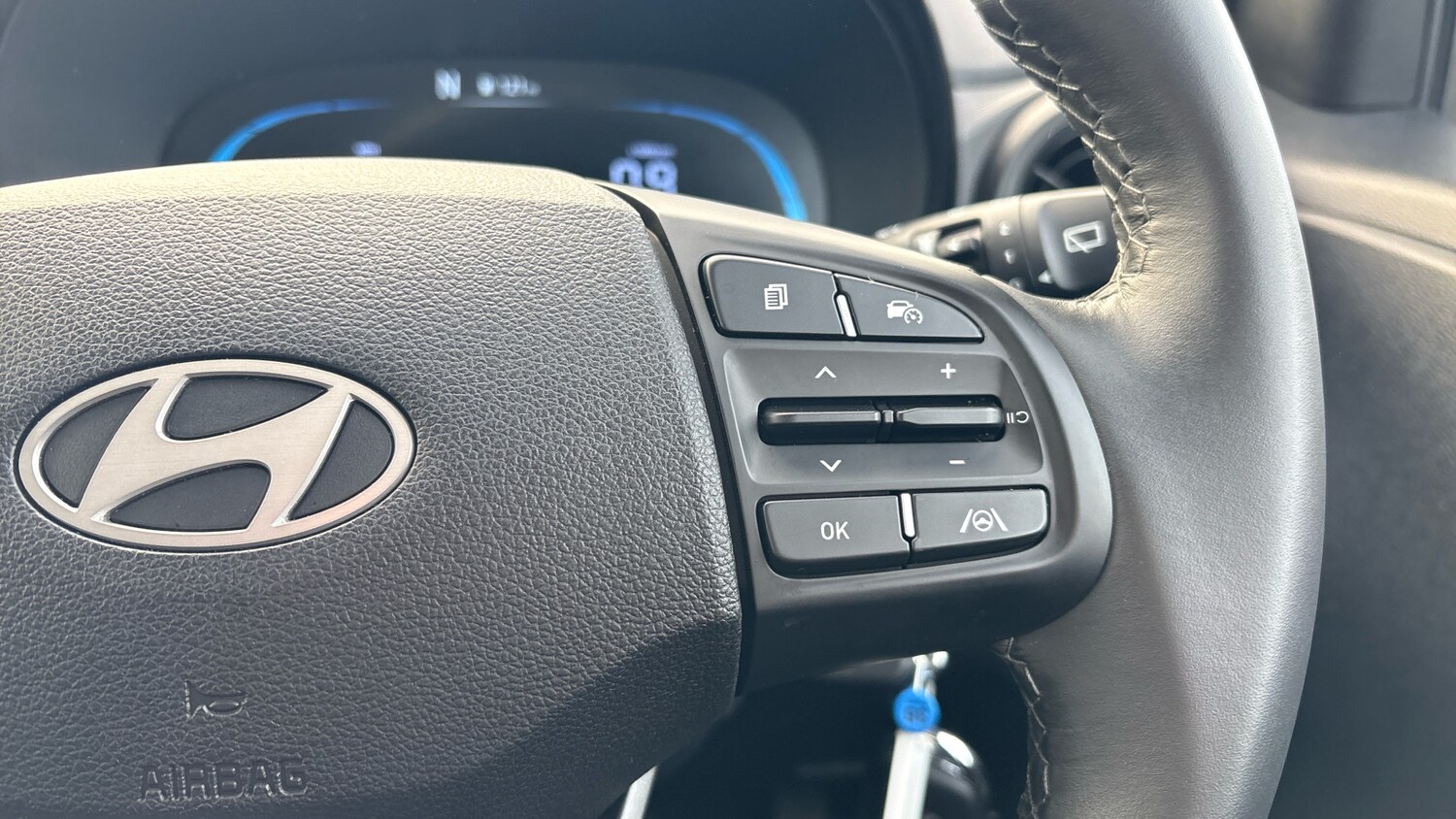 Used Hyundai i10 2025 for sale - 77007980: Photo 40