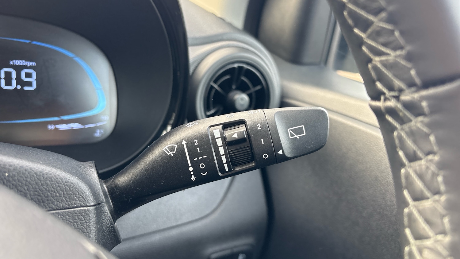 Used Hyundai i10 2025 for sale - 77007980: Photo 41