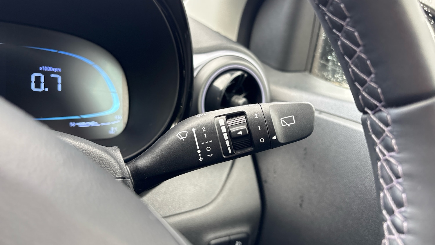Used Hyundai i10 2024 for sale - 76357752: Photo 31