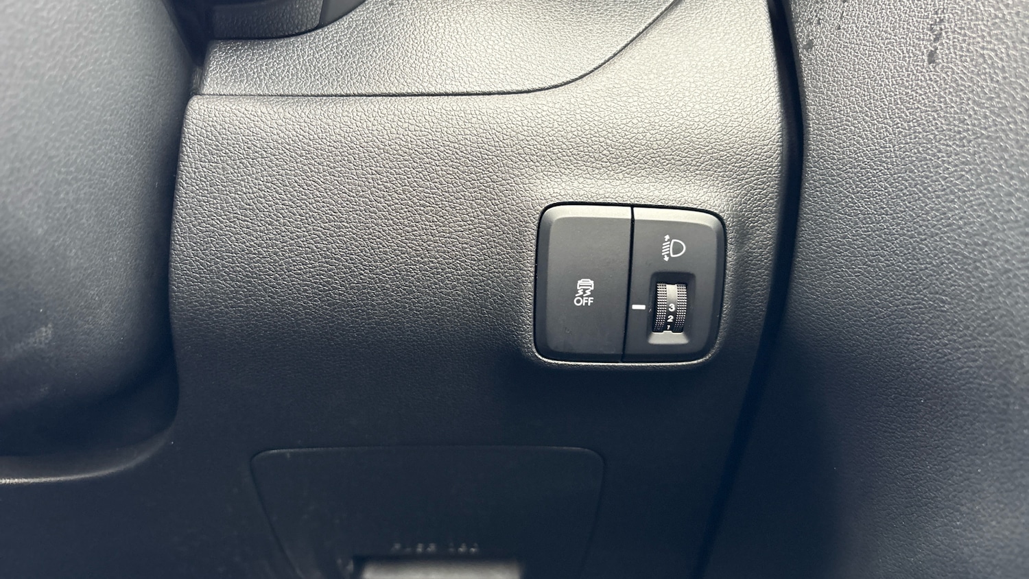 Used Hyundai i10 2024 for sale - 76357752: Photo 33