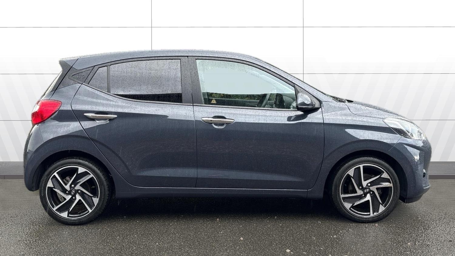 Used Hyundai i10 2024 for sale - 76357752: Photo 5