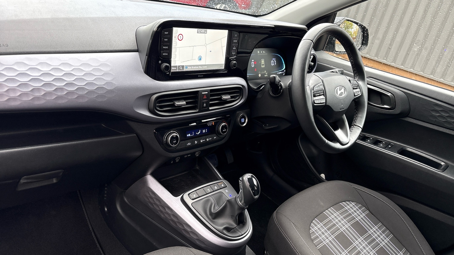 Used Hyundai i10 2024 for sale - 76357752: Photo 9