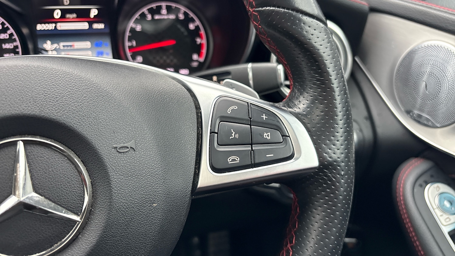 Used Mercedes-Benz GLC 2019 for sale - 76904854: Photo 44