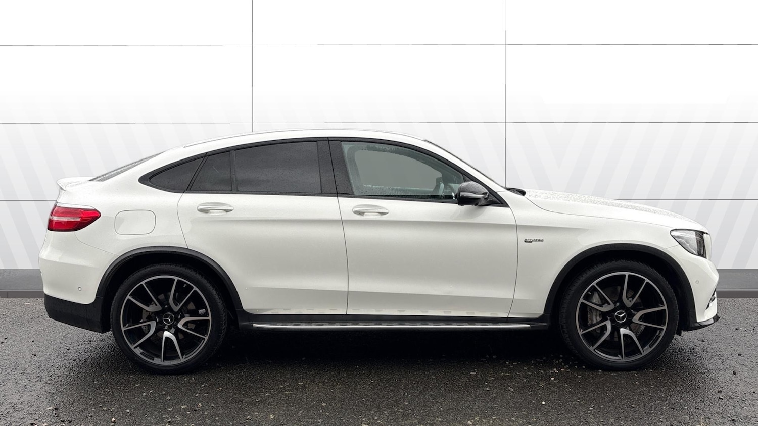 Used Mercedes-Benz GLC 2019 for sale - 76904854: Photo 5