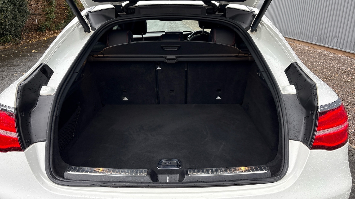 Used Mercedes-Benz GLC 2019 for sale - 76904854: Photo 55