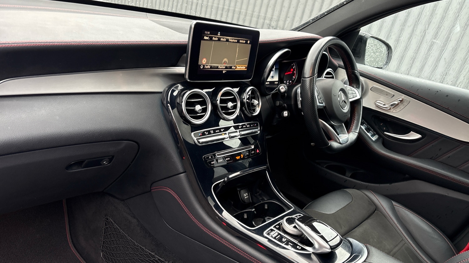 Used Mercedes-Benz GLC 2019 for sale - 76904854: Photo 9