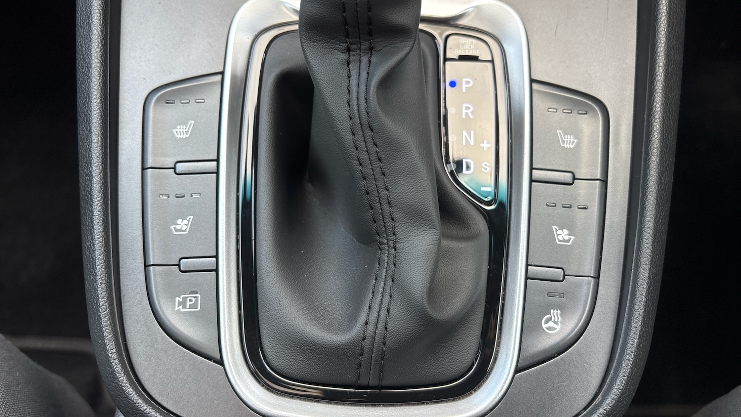 Used Hyundai KONA 2023 for sale - 75903888: Photo 37