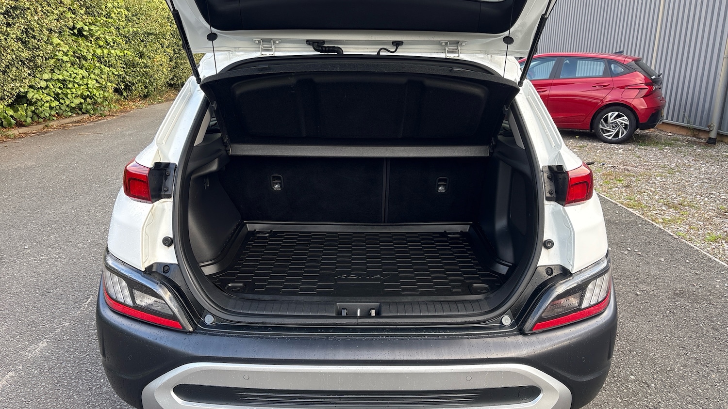 Used Hyundai KONA 2023 for sale - 75903888: Photo 4