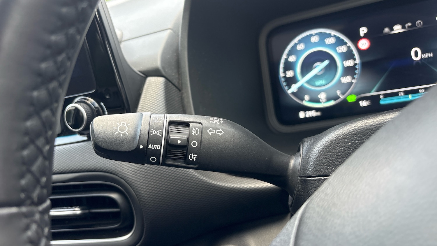 Used Hyundai KONA 2023 for sale - 75903888: Photo 41