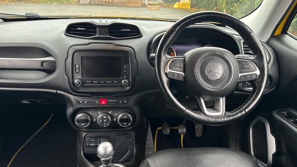 Used Jeep Renegade 2019 for sale - 76064077: Photo 10