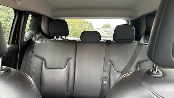 Used Jeep Renegade 2019 for sale - 76064077: Photo 15
