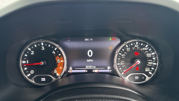 Used Jeep Renegade 2019 for sale - 76064077: Photo 18