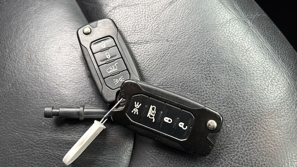 Used Jeep Renegade 2019 for sale - 76064077: Photo 19