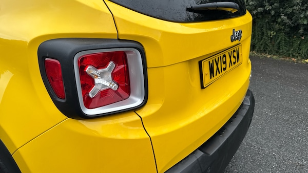 Used Jeep Renegade 2019 for sale - 76064077: Photo 24