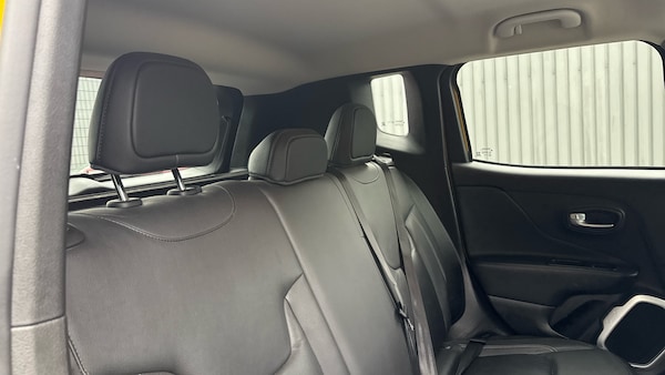 Used Jeep Renegade 2019 for sale - 76064077: Photo 31