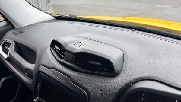 Used Jeep Renegade 2019 for sale - 76064077: Photo 37