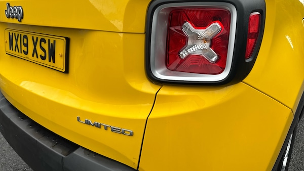 Used Jeep Renegade 2019 for sale - 76064077: Photo 45