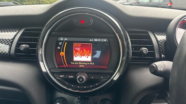 Used MINI Hatch 2019 for sale - 76113811: Photo 12