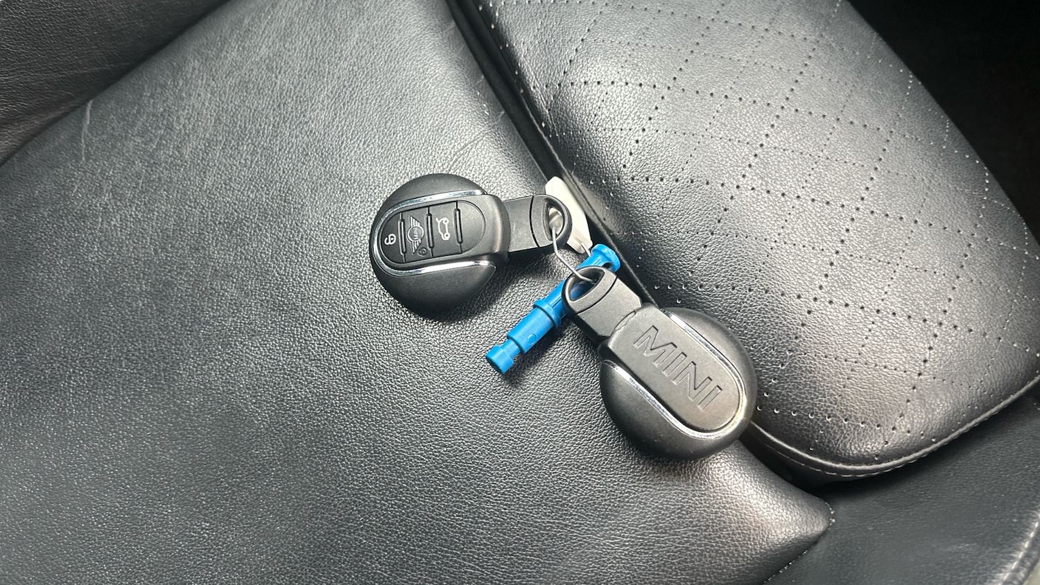 Used MINI Hatch 2019 for sale - 76113811: Photo 20