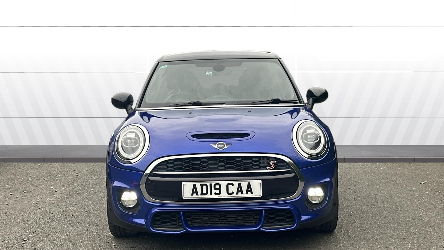 Used MINI Hatch 2019 for sale - 76113811: Photo 3
