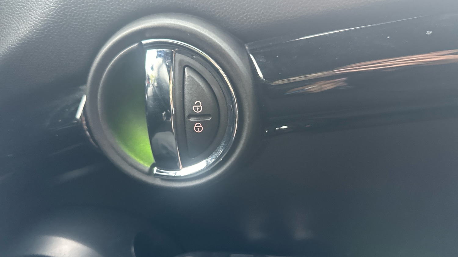 Used MINI Hatch 2019 for sale - 76113811: Photo 44